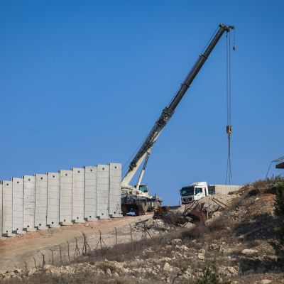 Lebanon to protest Israeli border wall at UN
