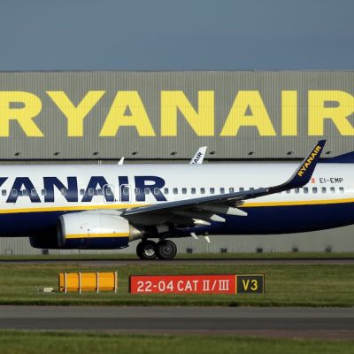 Ryanair profits top €2.5bn after 42% rise