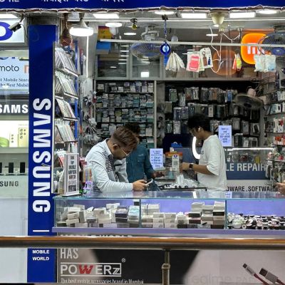 Samsung fights $520 million India tax demand, points to Reliance practice