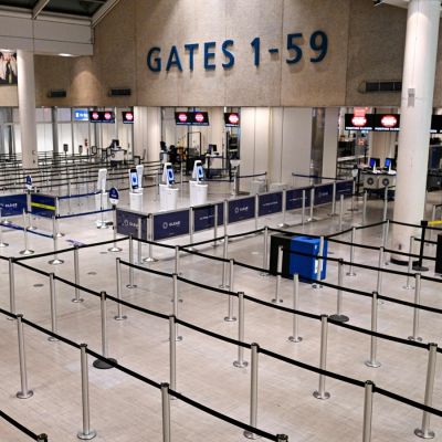 US airlines cut flights, more to come as shutdown drags on