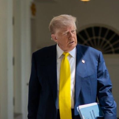 'If Hamas Doesn't Behave...' Trump Backs Israel's 'Right To Respond' As Gaza Truce Hangs By Thread