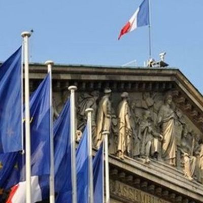 France bans Israeli minister and settlers from entering its territory