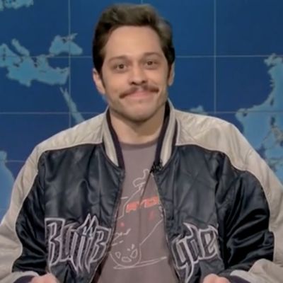 Pete Davidson Crashes ‘SNL’ to Make Excuses for Saudi Fest