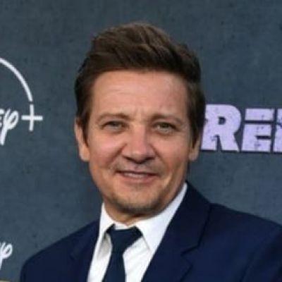Jeremy Renner Denies Explicit Photos, ICE Threat Claims