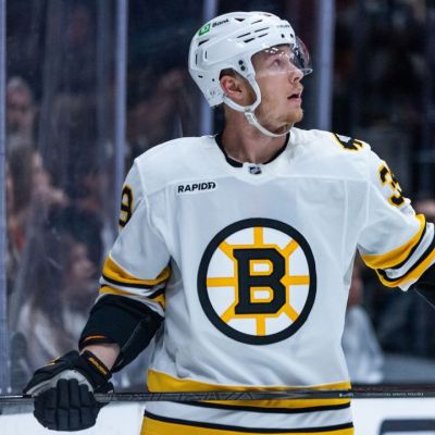 Morgan Geekie scores twice to tie goals lead, Bruins beat King in OT