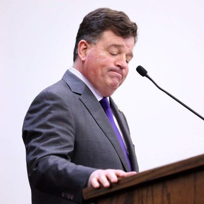 LSU to part ways with AD Scott Woodward after criticism by Louisiana governor: Source