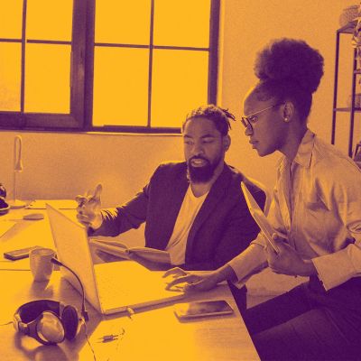 How Emotionally Intelligent Leaders Use the 10-10-10 Rule to Make the Right Decisions