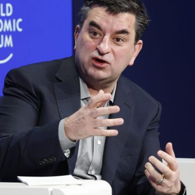 Bridgewater starts $2 billion fund that uses machine learning for decision-making and will include models from OpenAI, Anthropic and Perplexity