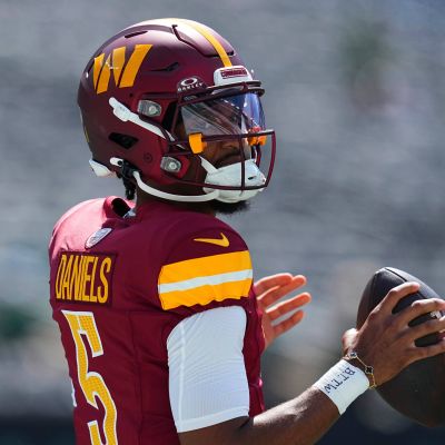 To start or sit a rookie QB? That’s the question coaches, analysts keep debating