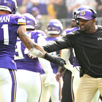 New-look Brian Flores defense perplexes 49ers, alters our expectations for Vikings