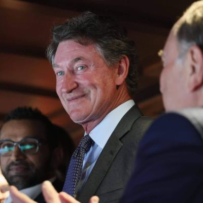 Wayne Gretzky, after shunning spotlight, speaks out on Alex Ovechkin’s record chase