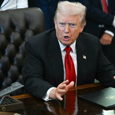 BBC to apologise over edited Trump speech after backlash