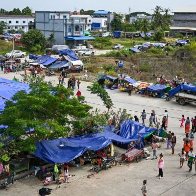 Cambodia shuts border as fighting rages with Thailand despite Trump’s ceasefire claim