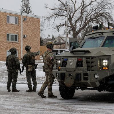 Trump Pulls Back on Insurrection Act in MN Amid Bipartisan Backlash