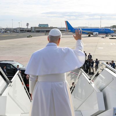 Pope calls for end to polarisation on Spain visit | Euractiv