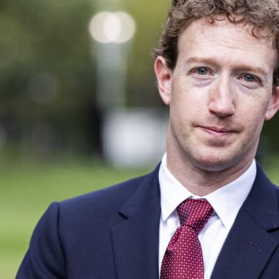 Zuckerberg told Meta directors he might leave California, where he could lose billions to a wealth tax. Now Meta is issuing a new class of stock