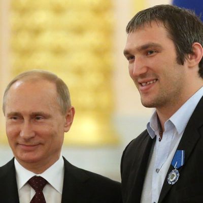 Forget breaking Gretzky’s record. Could Ovechkin become president of Russia?