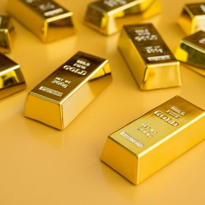 Gold prices ease to $4,471.01 as investors await U.S. payrolls data for Fed clues