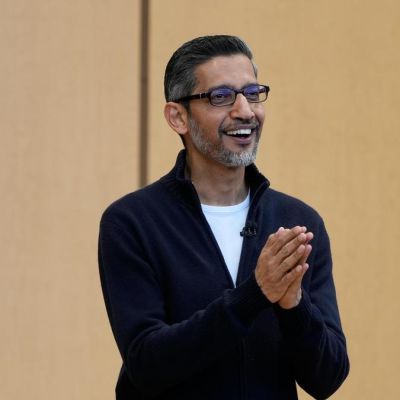 Several Stanford students stage walkout as Google CEO Sundar Pichai begins speech