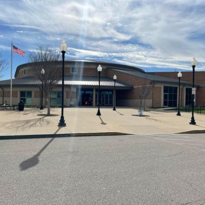 Van purchase expected to expand programming options at Medina recreation center
