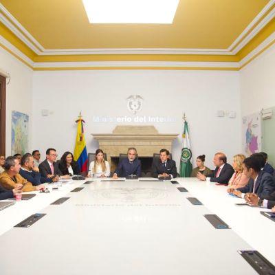 Colombia’s left seeks to find the right tone for its opposition to De la Espriella