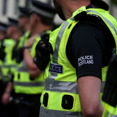 Worshippers locked in mosque as people attacked in Glasgow unrest