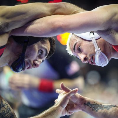 Rutgers’ Peterson pins defending NCAA champ for first berth in NCAA quarters