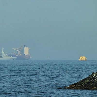 U.S. warns shipping firms of sanctions if they pay Iranian tolls in the Strait of Hormuz