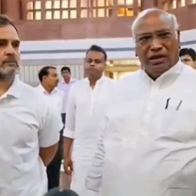 Congress leaders Kharge, Rahul condemn brutal killing of dalit youth in Raebareli – The Statesman