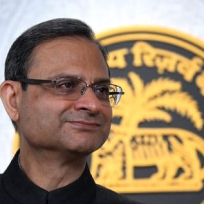 RBI keeps policy rate unchanged at 5.25%, giving homebuyers ‘breathing space’ and developers planning confidence