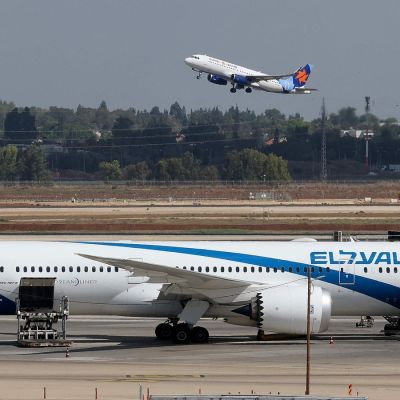 Who is Hamam al-Hammami, the Omani co-pilot accused of attacking Captain Smit Machchhar?