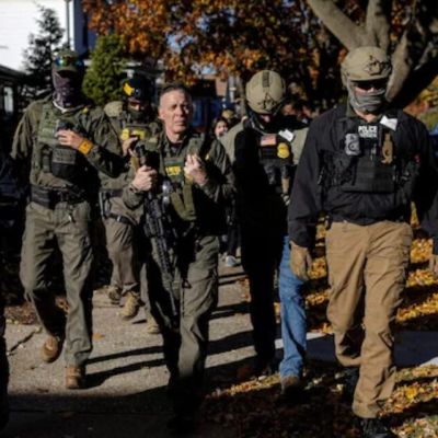 Masked Agents Question Illinois Transportation Worker in Contentious Immigration Stop