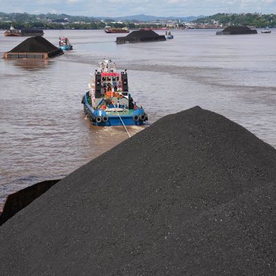 Indonesia tightens control over key commodities in major trade takeover, influencing global exports