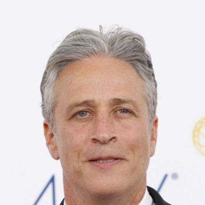 Jon Stewart renews contract, will host ‘The Daily Show’ through 2026 – UPI.com