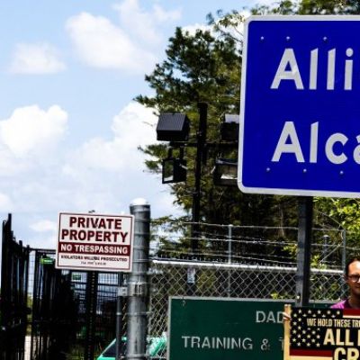 Judge orders Trump to wind down ‘Alligator Alcatraz’ operations – UPI.com