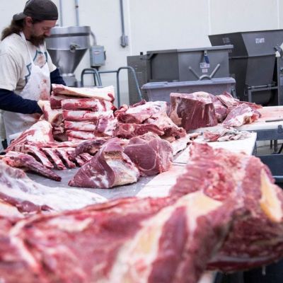 US reduces beef exports as cattle herd shrinks, squeezing Tyson Foods