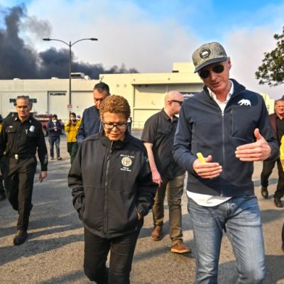 Elizabeth Barcohana: It’s time for Angelenos to take the red pill and ditch their failed rulers