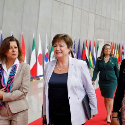 IMF urges pact to boost its resource quota, strengthen world economy