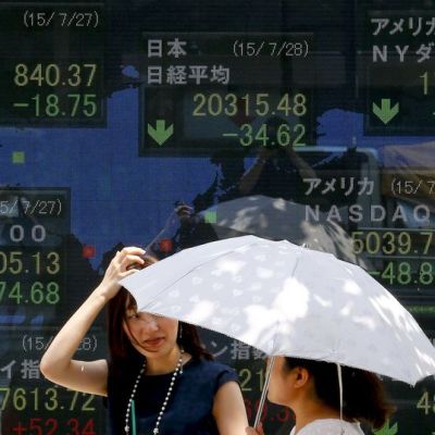 Asia stocks muted amid thin trading, Japan shares jump on record budget plans By Investing.com