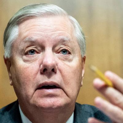 Lindsey Graham Dies After Ignoring Medical Advice