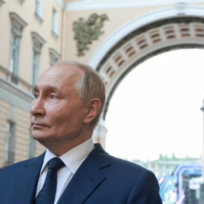 Putin’s commodities ban threat puzzles Russian firms and officials