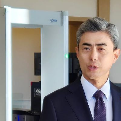 Defense Minister Kang Shin-chul: DMZ Landmine Removal First