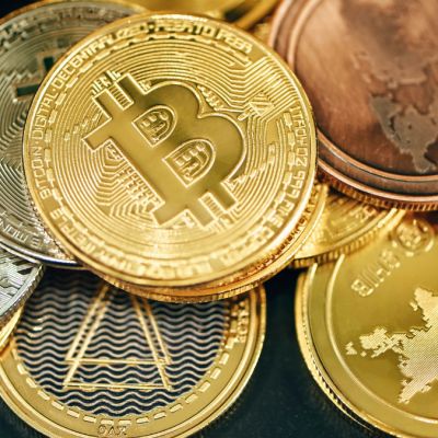 Bitcoin Price Drops to $111,700 as Traders Await CPI, ECB Signals