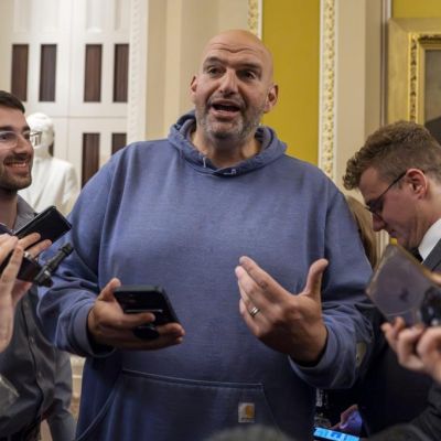 Senate’s nix of new dress code: Letters to the Editor  —  Sept. 30,…