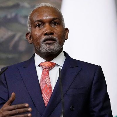 FG warns Nigerians against recruitment to fight in foreign wars