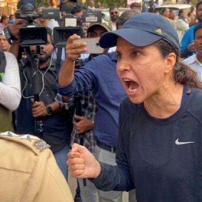 Viral: Woman confronts police, senior minister over traffic chaos in Mumbai; netizens say, ‘Give this lady Bharat Ratna’ | Today News