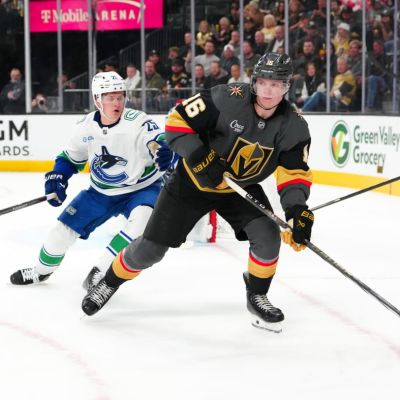 Golden Knights Snap Losing Skid, Dominate Bottom-Feeder Canucks