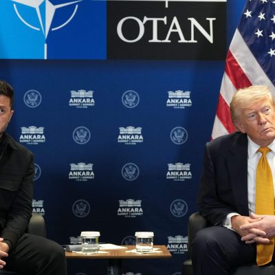 Trump says Ukraine needs new leader who can deal with Putin