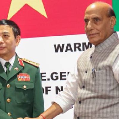 Rajnath Singh Congratulates Phan Van Giang On Appointment As Vietnam’s Defence Minister | Nation