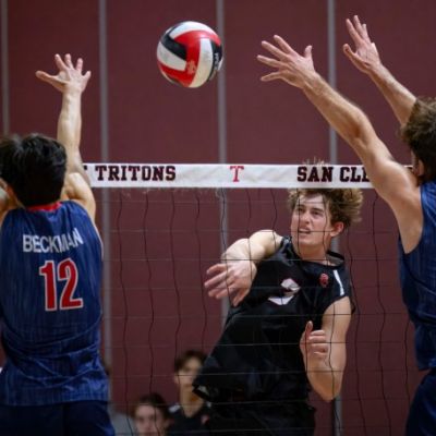 San Clemente boys volleyball defeats Beckman in their first South Coast League showdown